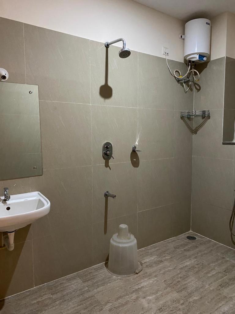 Akshatha Home Stay Bangalore Exterior photo